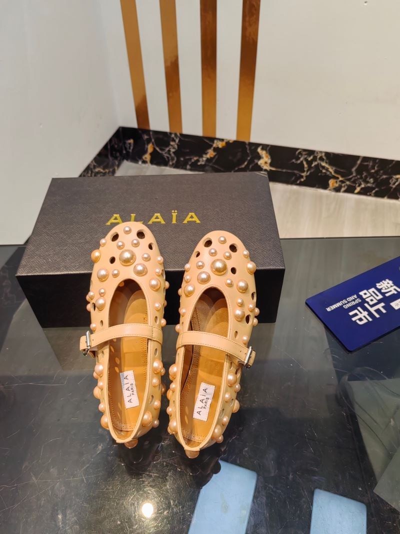 Alaia Shoes